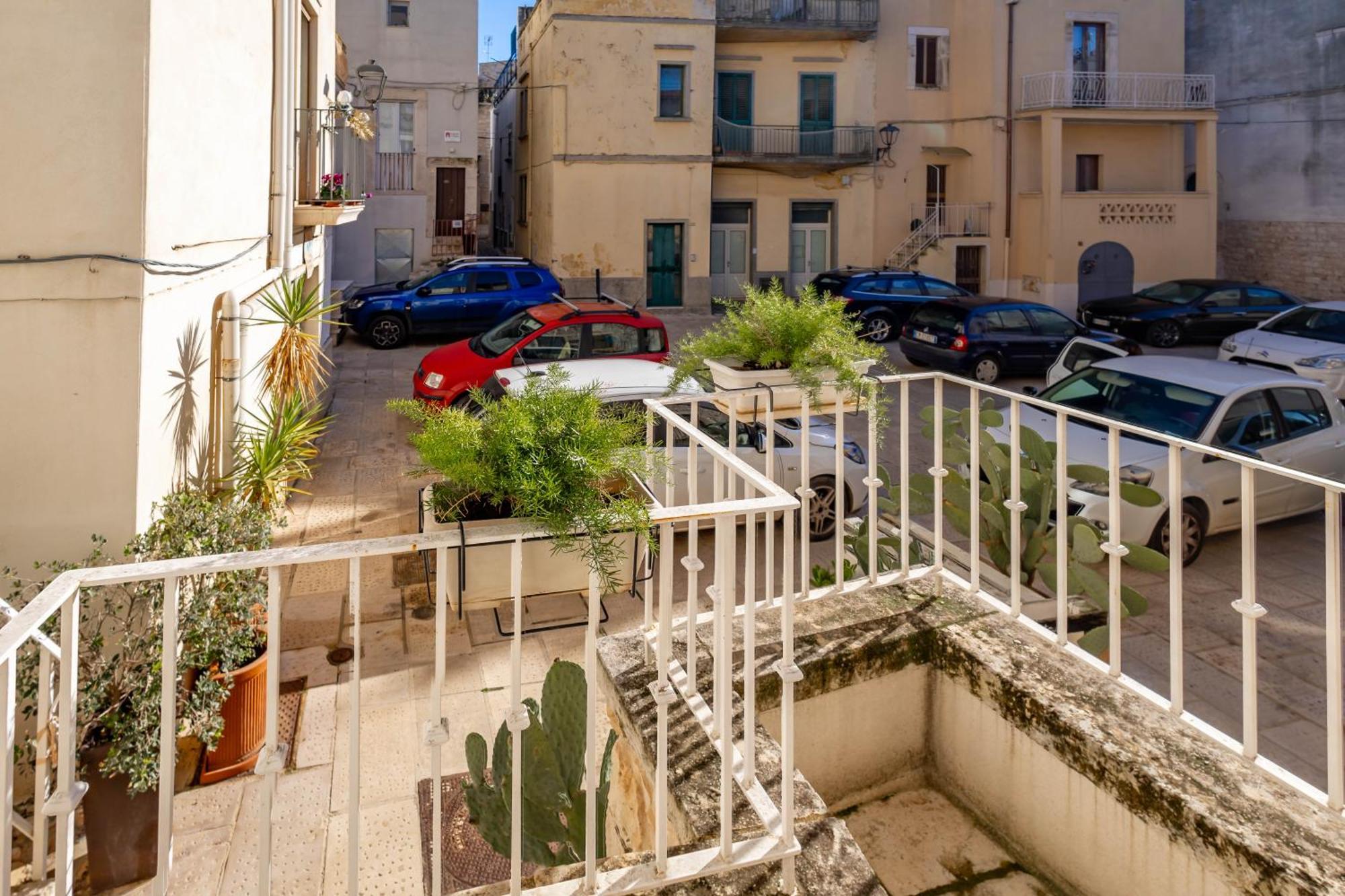Antiche Mura Apartments"Cielo Di Puglia" -2 Matrimoniali, Cucina E Terrazzo Turi Εξωτερικό φωτογραφία