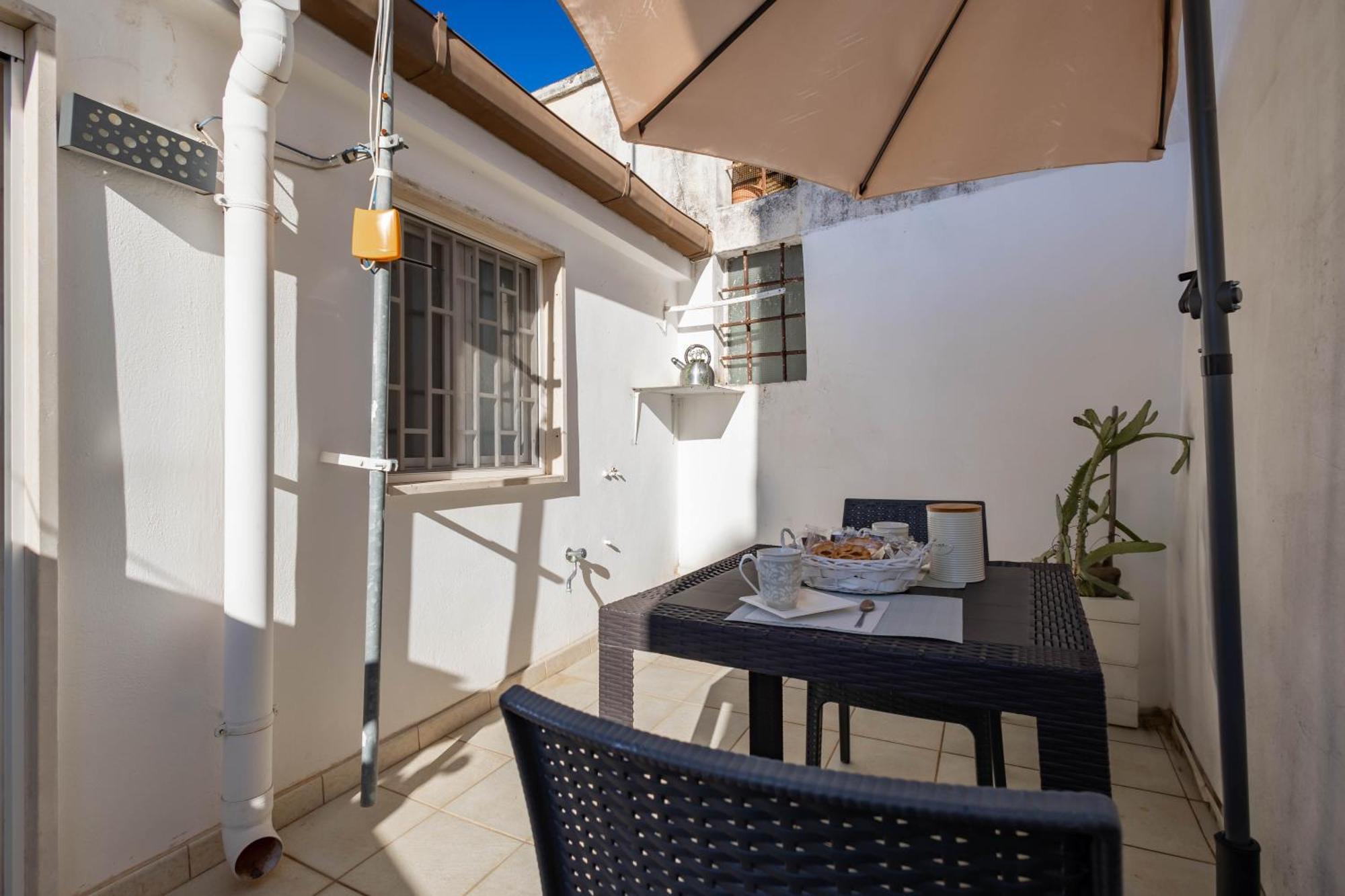 Antiche Mura Apartments"Cielo Di Puglia" -2 Matrimoniali, Cucina E Terrazzo Turi Εξωτερικό φωτογραφία