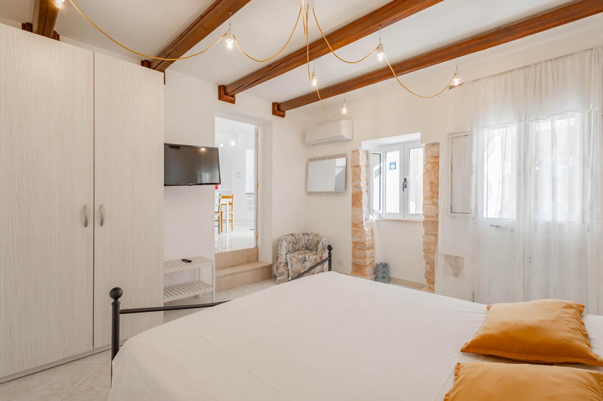 Antiche Mura Apartments"Cielo Di Puglia" -2 Matrimoniali, Cucina E Terrazzo Turi Εξωτερικό φωτογραφία