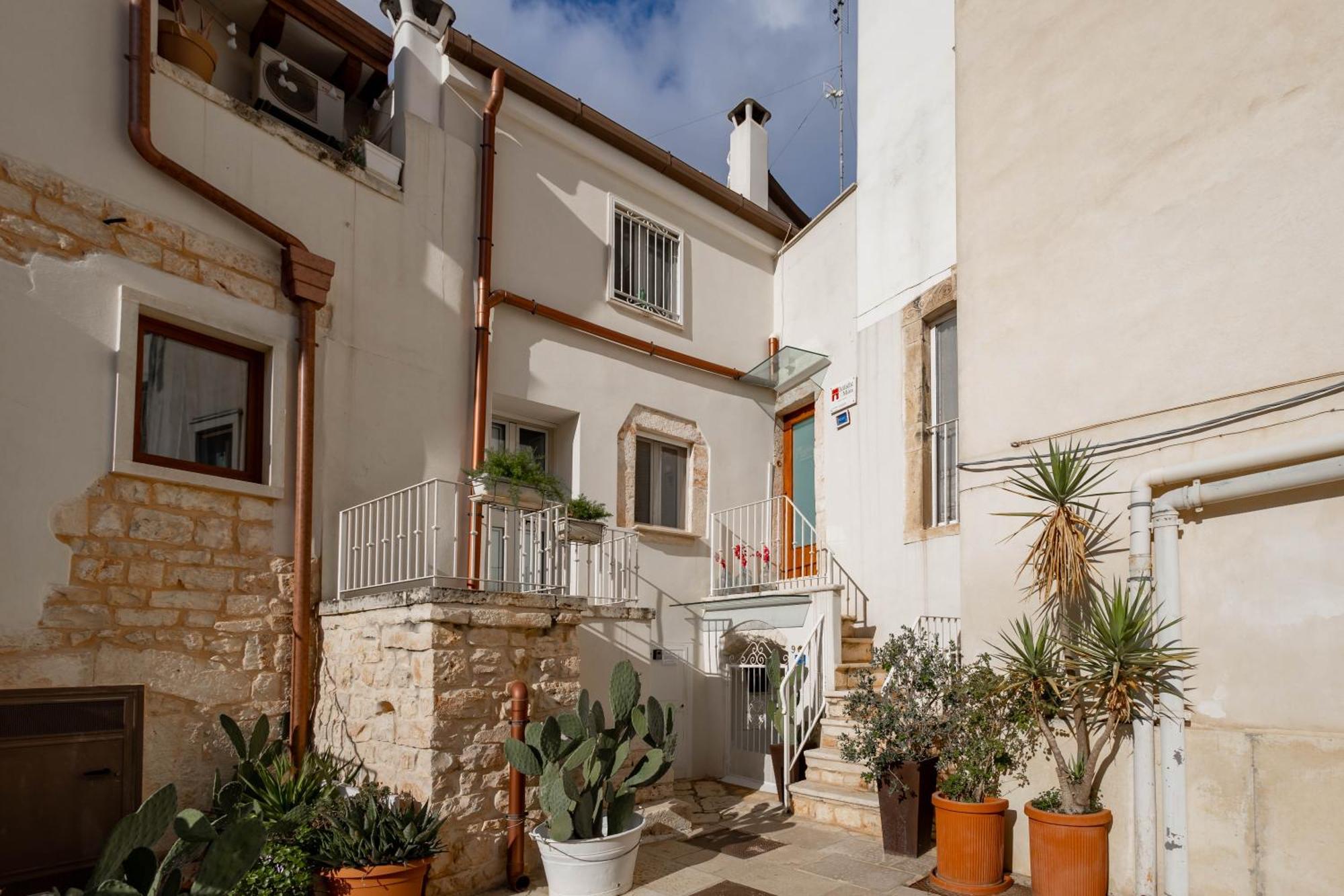 Antiche Mura Apartments"Cielo Di Puglia" -2 Matrimoniali, Cucina E Terrazzo Turi Εξωτερικό φωτογραφία